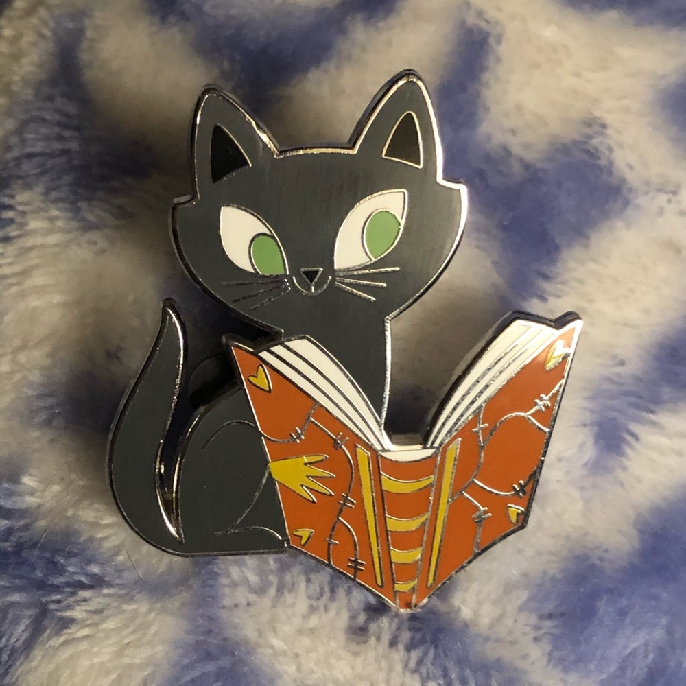 Thackeray Binx Cat Limited Edition pin